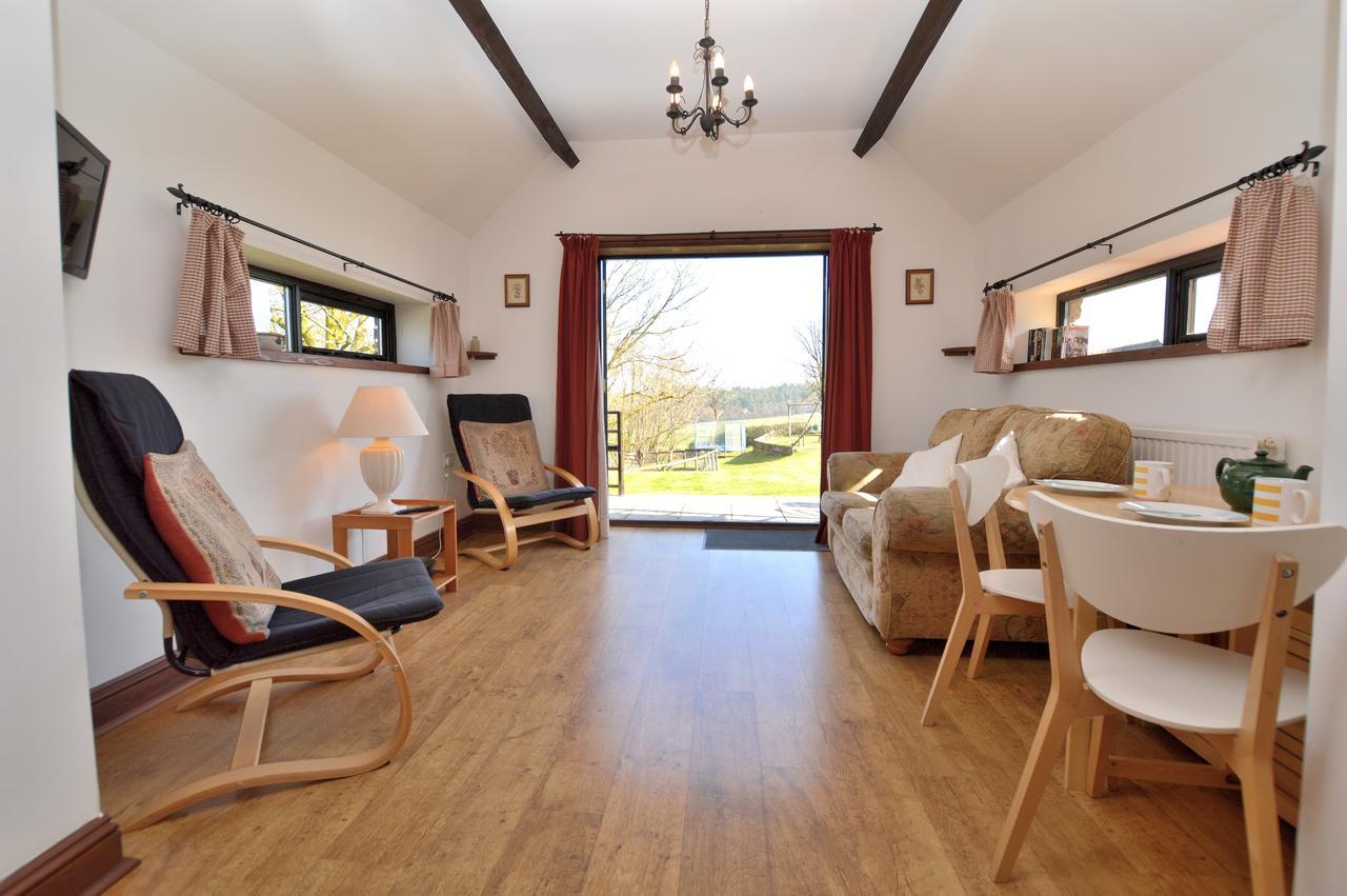 Three Gates Farm Holiday Cottages Huntsham Exterior photo